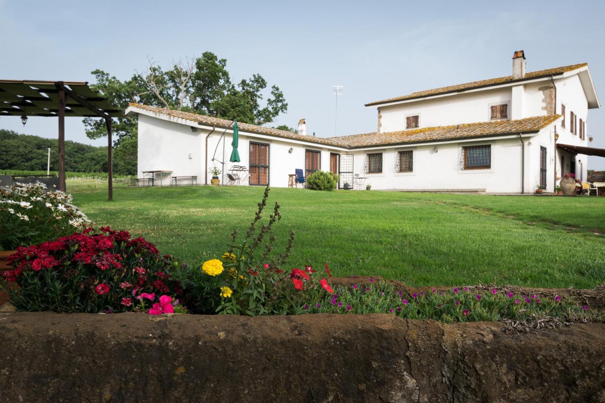 Agriturismo Il Poggio Ветралла Экстерьер фото